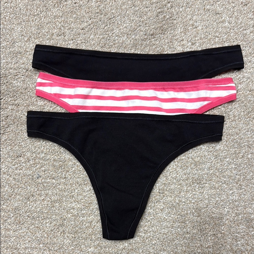 GAP Body Black and Pink Striped Thong Trio